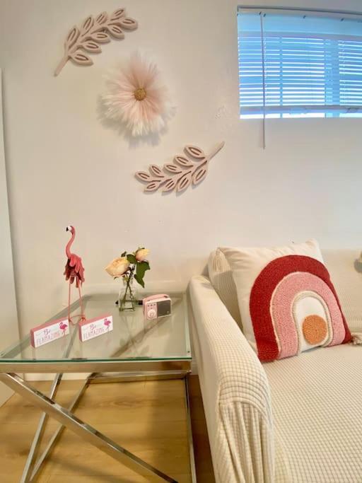 Pink Cozy House 2 Bedrooms Rosemead Eksteriør bilde