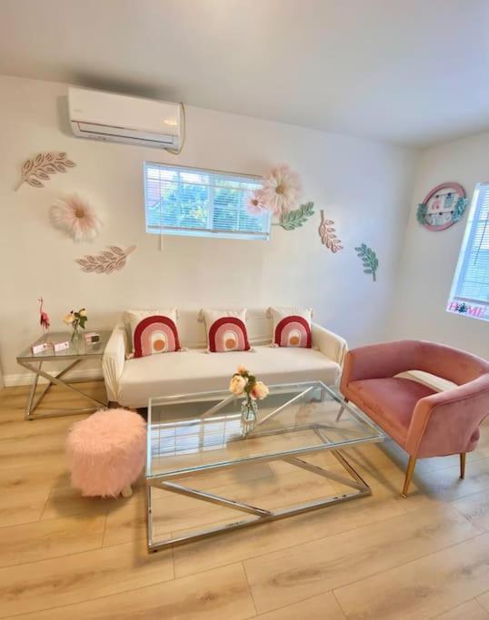 Pink Cozy House 2 Bedrooms Rosemead Eksteriør bilde